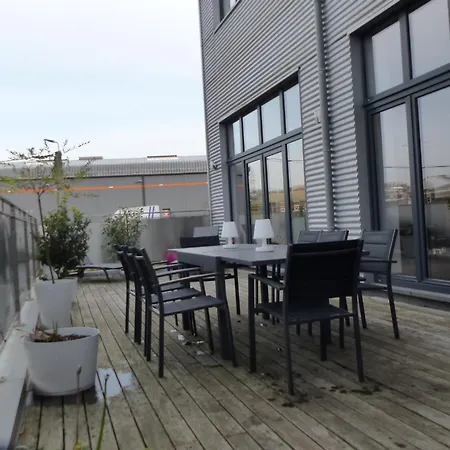 Superbe Loft De Caractère Avec Garage à 10' Du Centre * Liegi