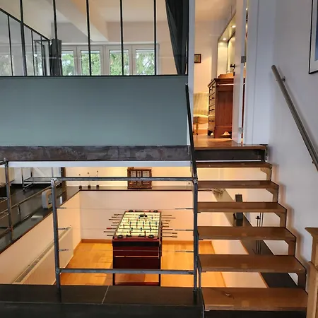 Superbe Loft De Caractère Avec Garage à 10' Du Centre