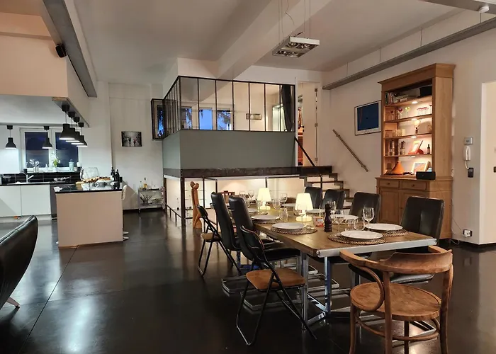 Superbe Loft De Caractere Avec Garage A 10' Du Centre Апартаменты *